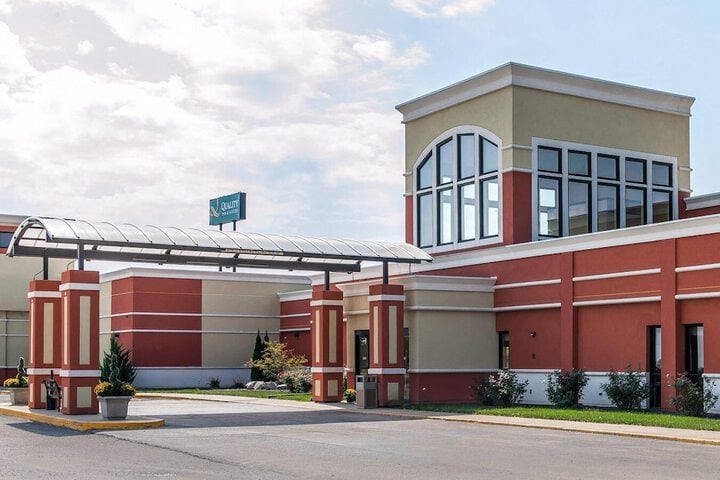 Quality Inn & Suites Mattoon South