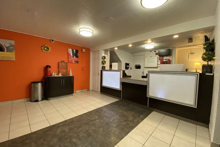 Loyalty Inn Tallahassee