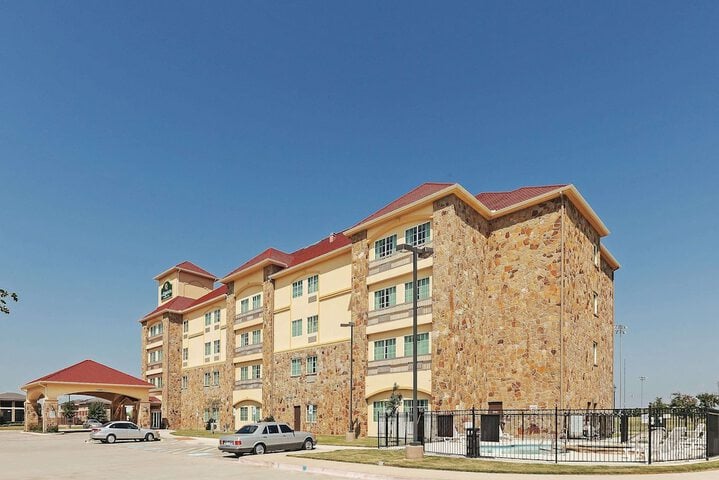 La Quinta Inn & Suites by Wyndham McKinney