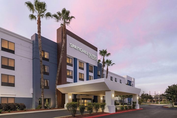 SpringHill Suites Fresno