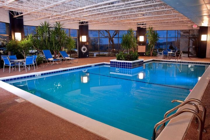 DoubleTree by Hilton Hotel St. Louis - Westport