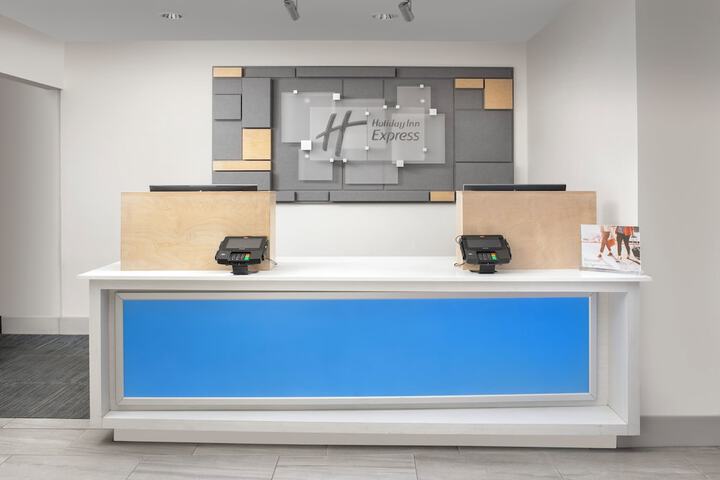Holiday Inn Express San Antonio N-Riverwalk Area by IHG