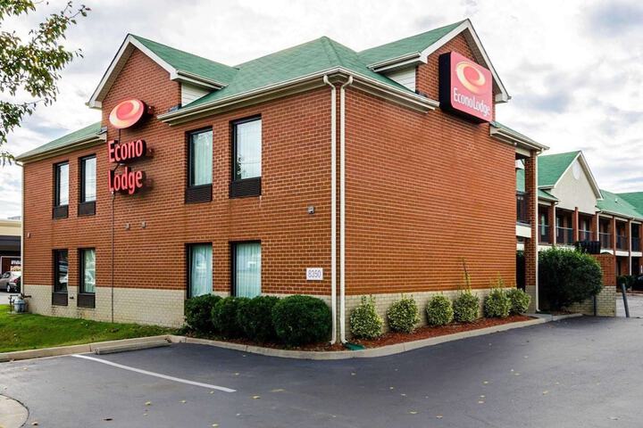 Econo Lodge Richmond North