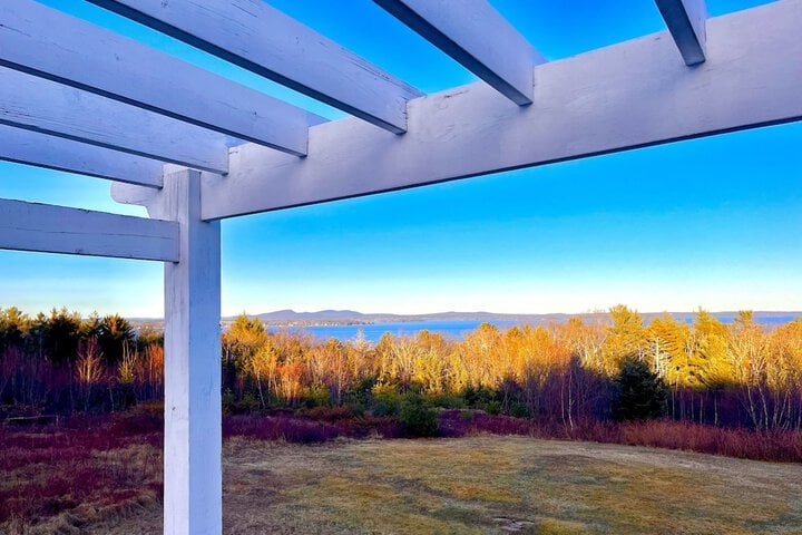 Acadia Ocean View Hotel