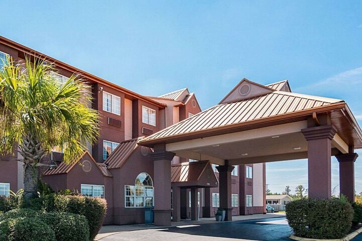 Econo Lodge Inn & Suites Natchitoches