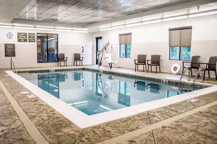 Comfort Suites Hartville-North Canton