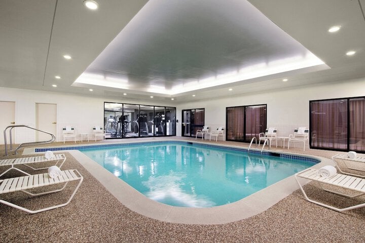 Courtyard by Marriott St. Louis Airport/Earth City