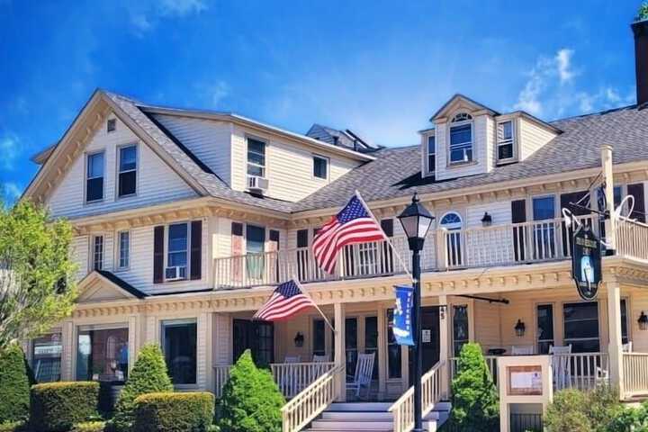 The Kennebunk Inn
