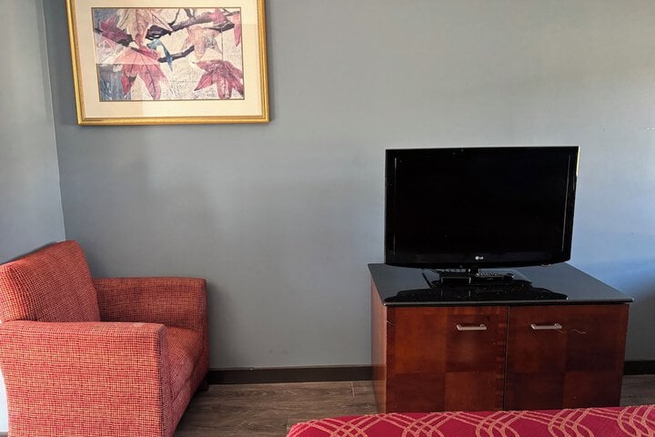 Budget Inn Express