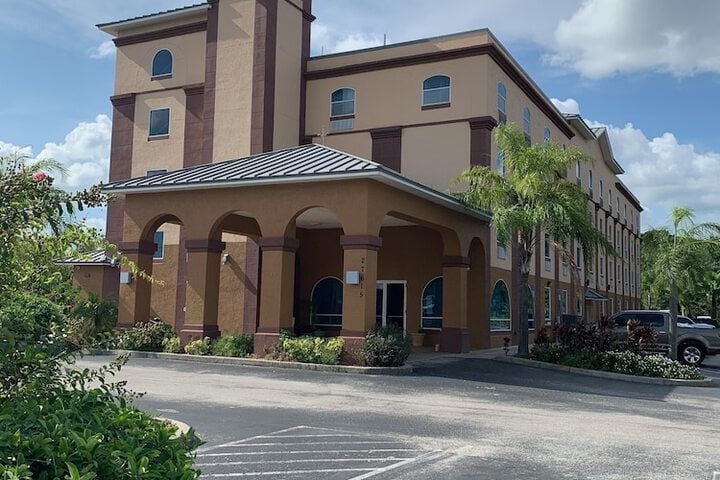 Econo Lodge Wesley Chapel I-75