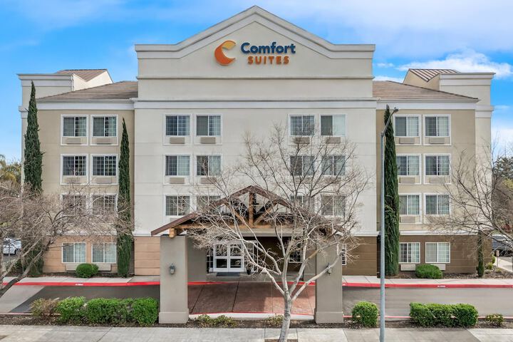 Comfort Suites Clovis - Fresno