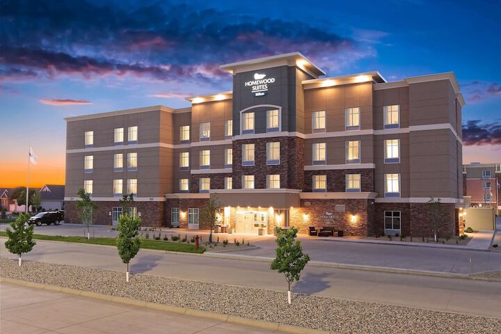 Homewood Suites by Hilton West Fargo Sanford Medical Center Area