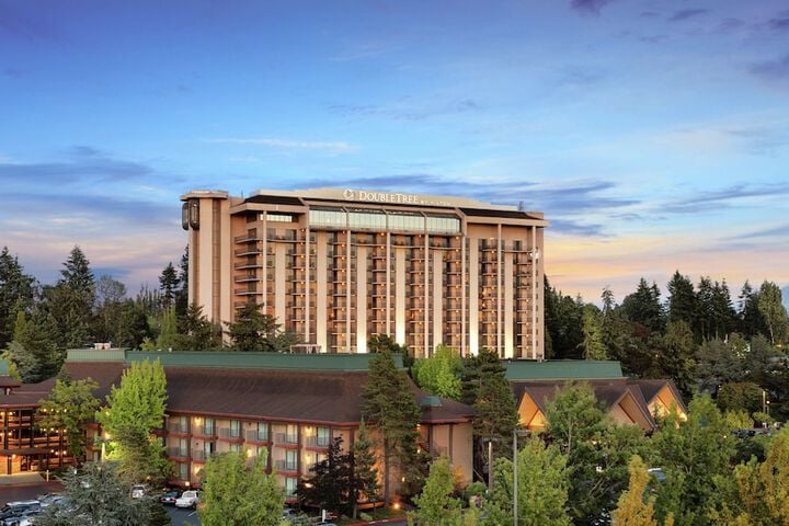 DoubleTree by Hilton Hotel Seattle Airport