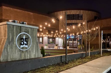 35 North Bar & Grill