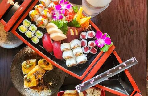 Hanami Sushi & Sake Bar