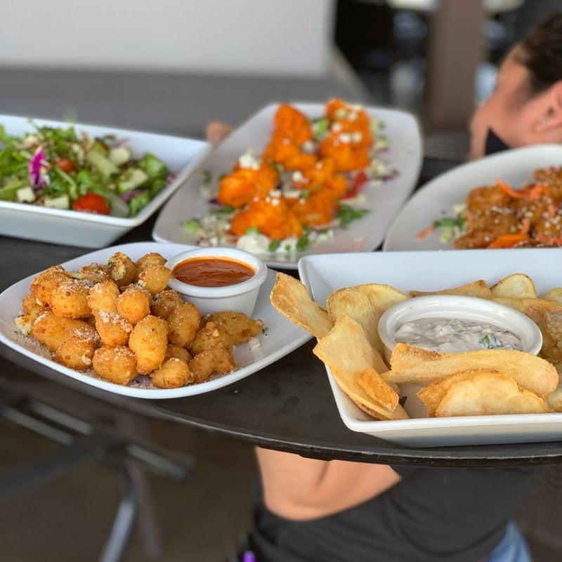 Boston's Restaurant & Sports Bar