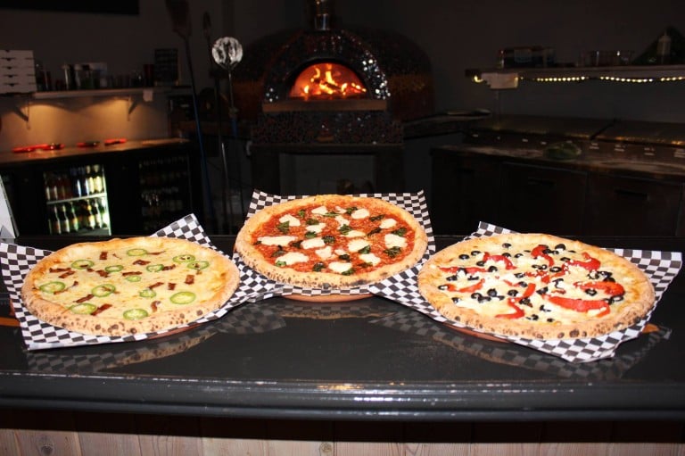 Broken Tree Pizza
