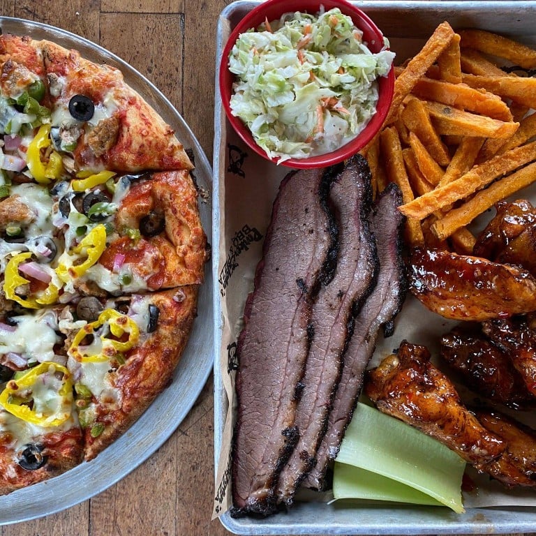Parker John's BBQ & Pizza, Appleton