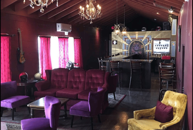 The Living Room Lounge