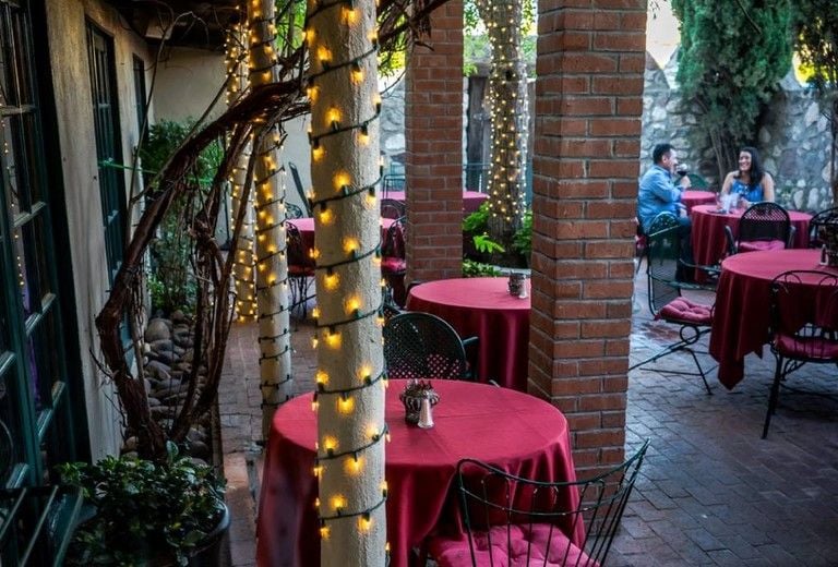 Magic Bistro