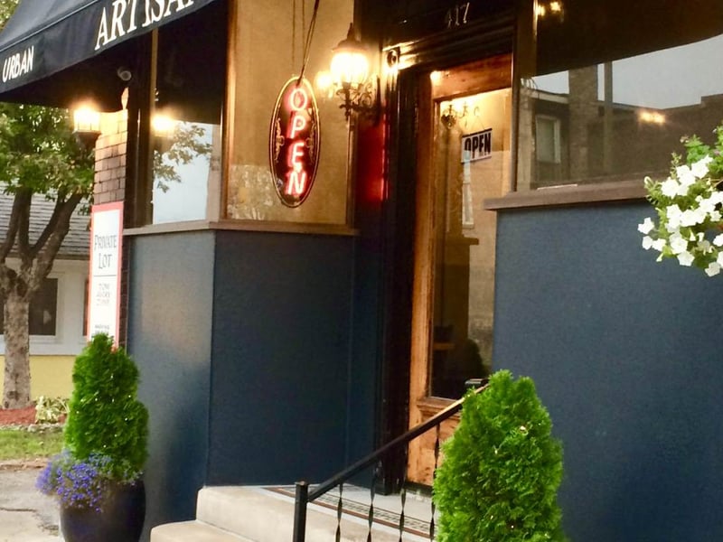 Artisan Urban Bistro