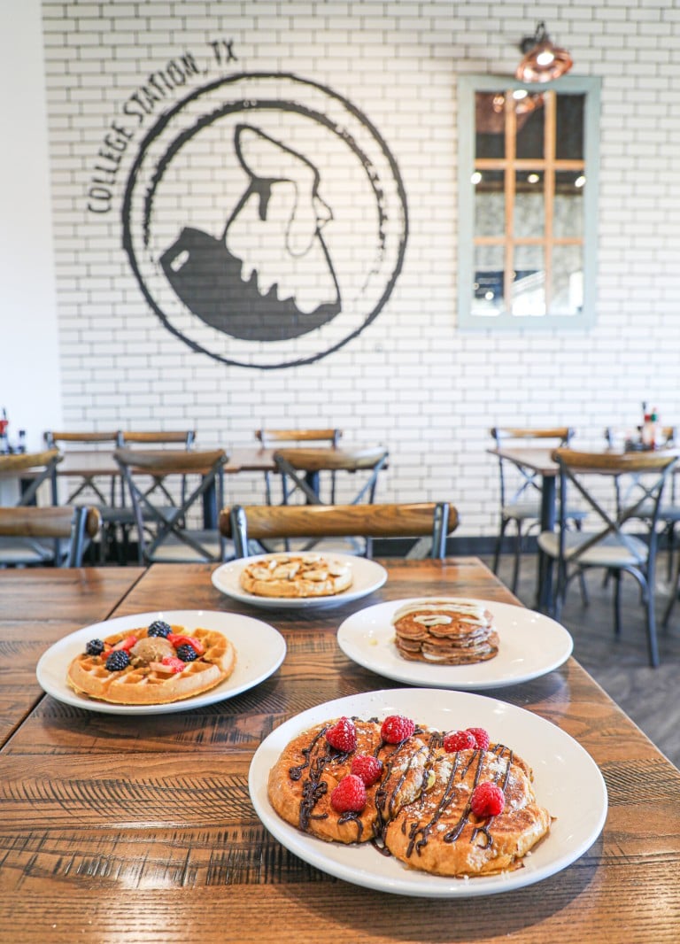 Another Broken Egg Cafe