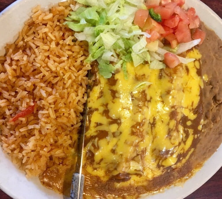 Yole's La Familia Taqueria