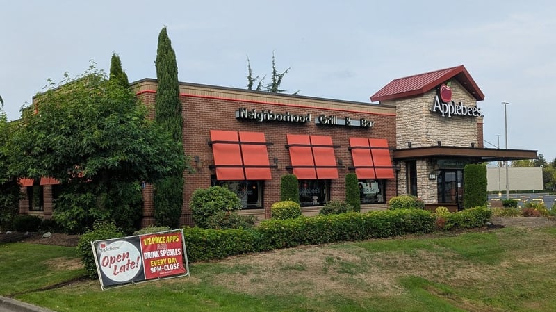 Applebee's Grill + Bar