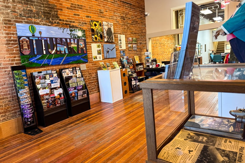 Meet Ottumwa Visitor Center