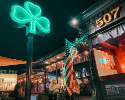 Enoch's Irish Pub
