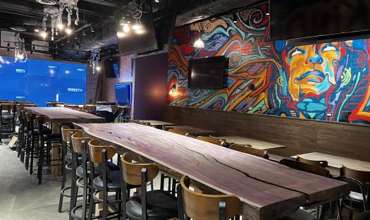 Rai's Pour House