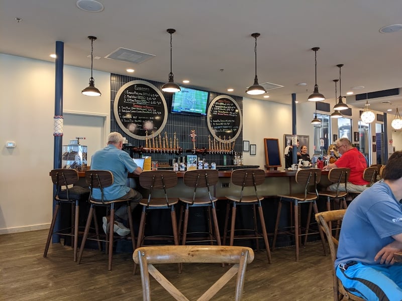 6 Bears & A Goat Brewing Company