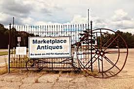 Marketplace Antiques & Flea Market