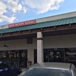 New Moon Sushi