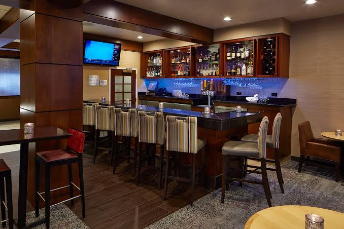 Jake’s Kitchen & Bar