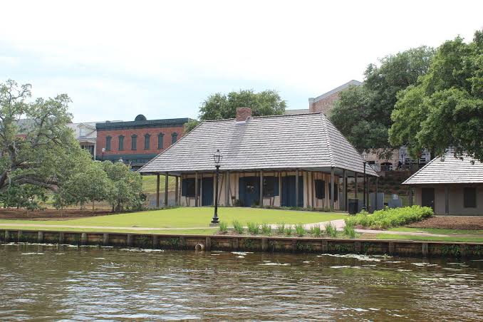 Roque House and Gardens