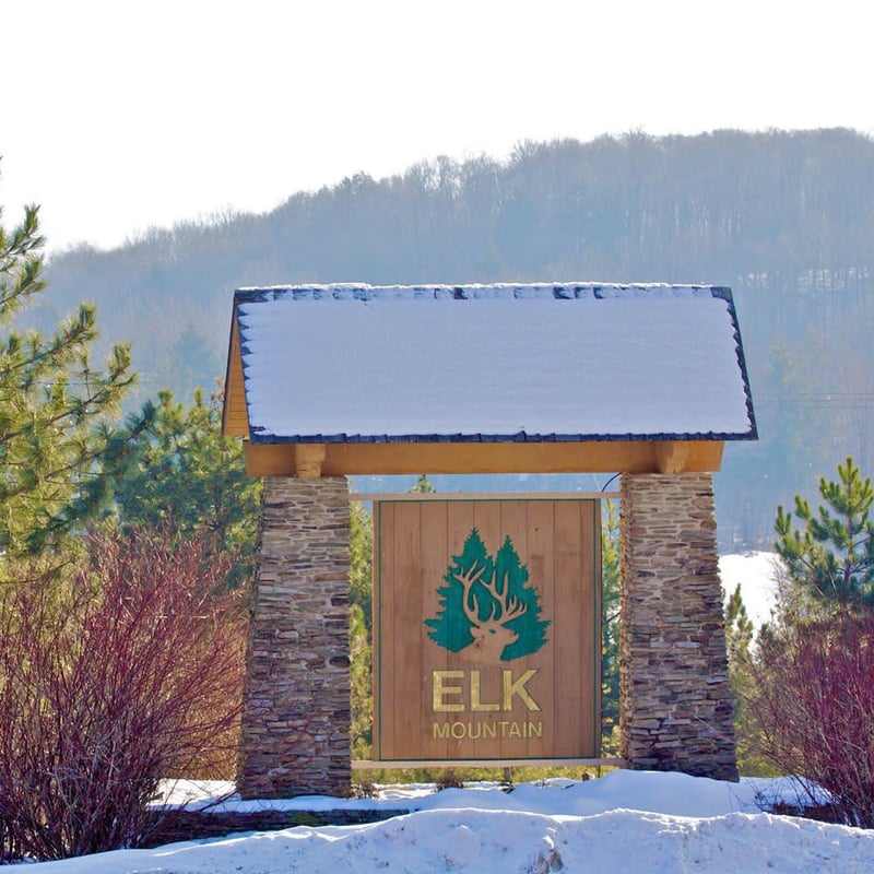 Elk Mountain Ski Resort