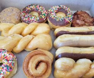 Alesha Donuts