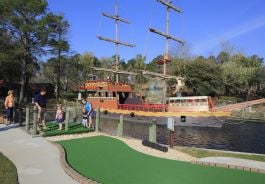 Pirate's Island Adventure Golf