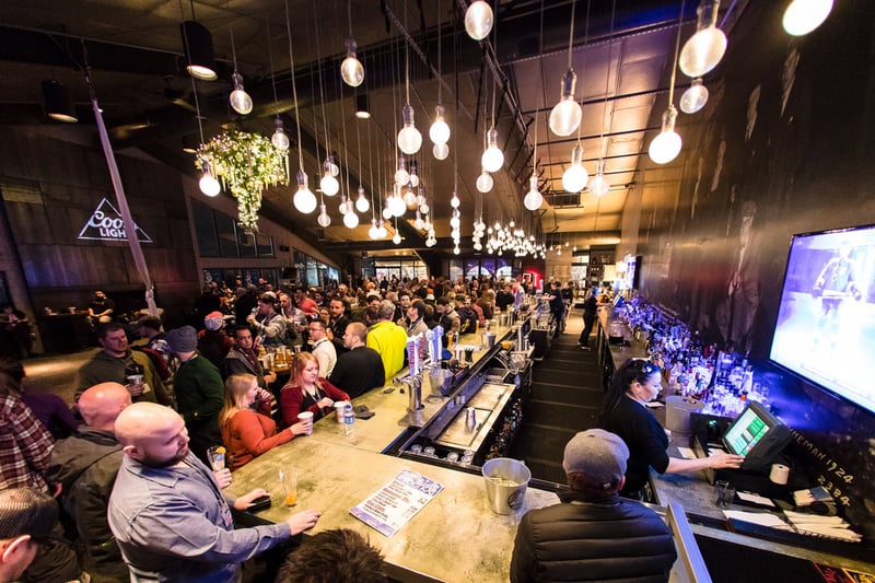Slocum Hollow Bar & Restaurant