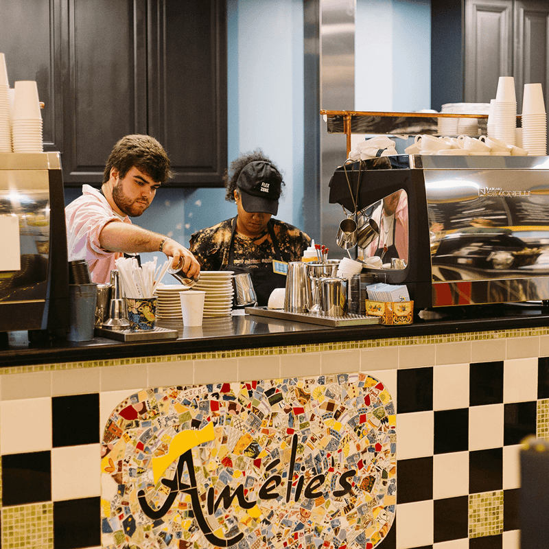 Amélie's French Bakery & Café