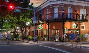 Harry's Seafood Bar & Grille