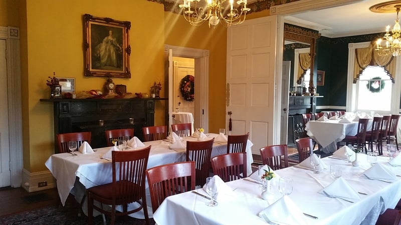 The Elkridge Furnace Inn