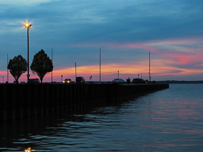 Jackson Street Pier