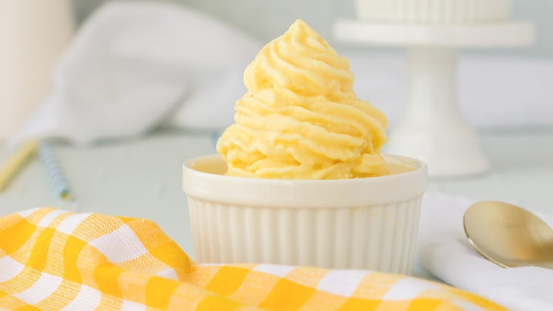 Annie's Frozen Yogurt