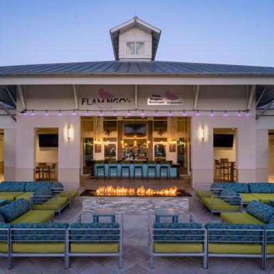 Flamingo's Bar & Grille