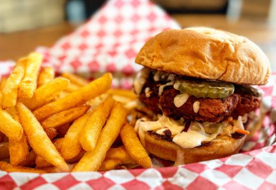 Hen House Bar & Restaurant