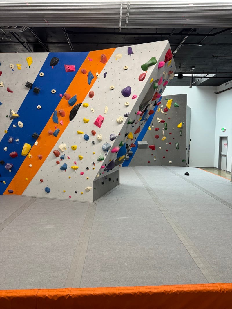 Check out this promo from Summit Everett