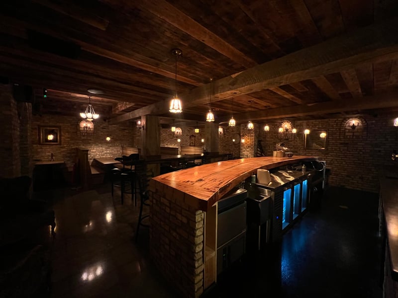 Speakeasy Saloon