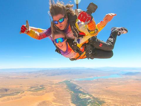 Fyrosity® Skydiving